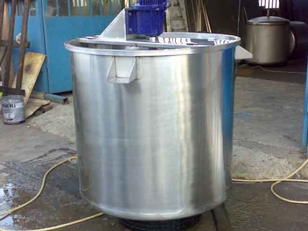 Mixer Tanks